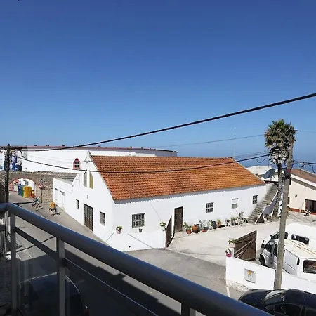 T2-neville's House F Nazare