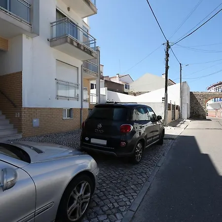 T2-neville's House F *