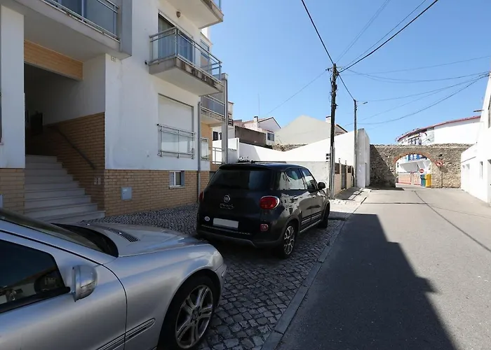 T2-neville's House F *