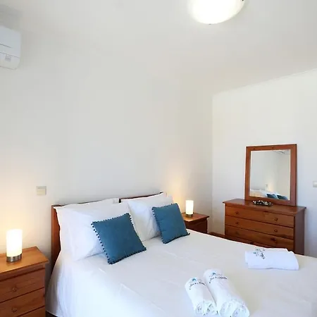 T2-neville's House F Apartamento